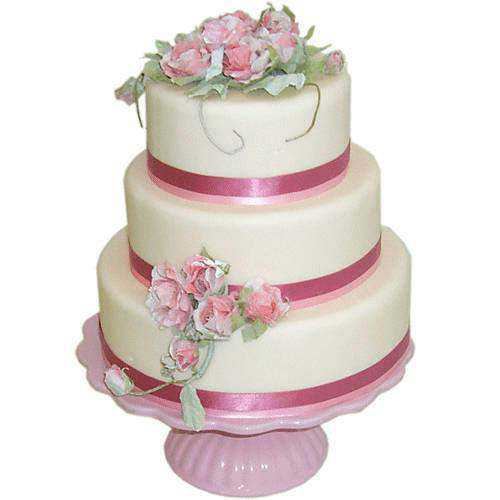 Marvelous Three-Tier Wedding Cake