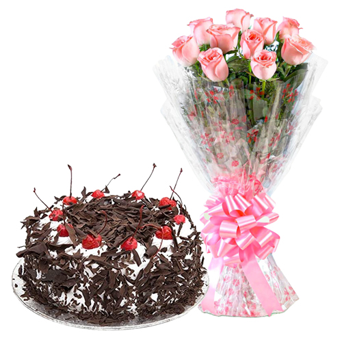 Combo of 1/2 kg Black Forest Cake with 10 Pink Roses Bouquet