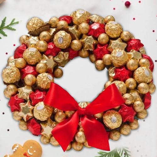 Elegant Xmas Wreath of Handmade Chocolates  N  Ferrero Rocher