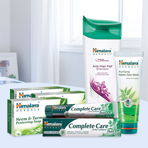 Dazzling Gift Pack from Himalaya
