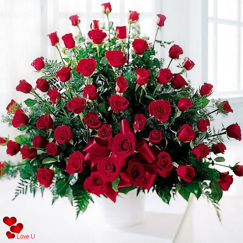 101/201/501/1001 Dutch Red Roses  Arrangement