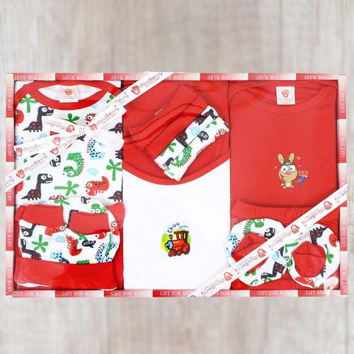 Amazing Babys Gift Set of Cotton Clothes
