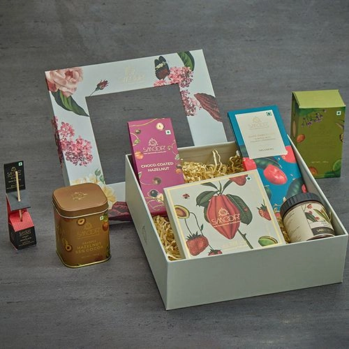 Artisan Chocolate  N  Gourmet Treats Hamper