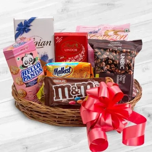 Yummy Chocolates Basket Hamper