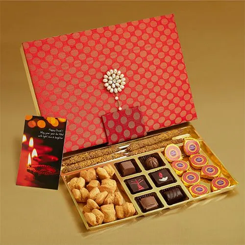 Sweet Moments Diwali Gift Box