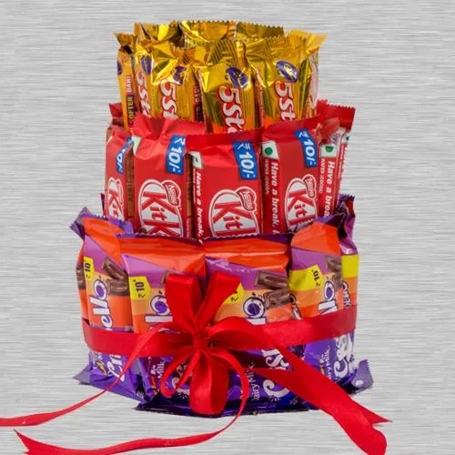 Delicate 3 Layer Arrangement of Kitkat 5 Star n Crispello