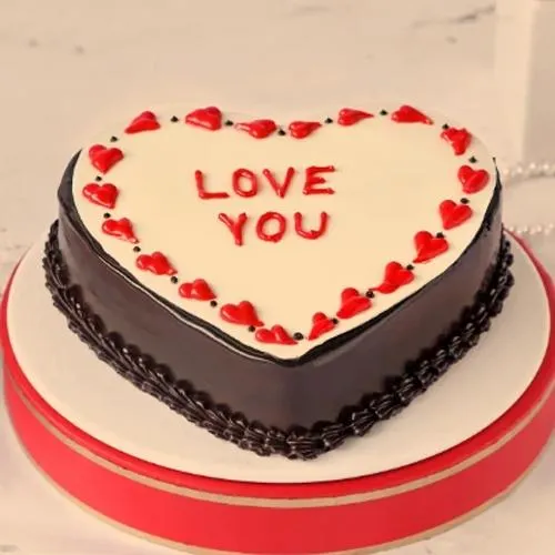 Toothsome Valentines Day Special Heart shape Chocolate Cake