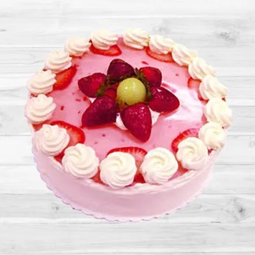 Tempting Strawberry Cake