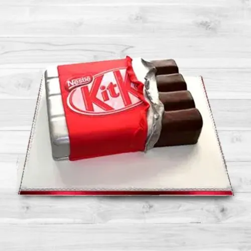 Enjoyable Kitkat Theme Chocolate Cake