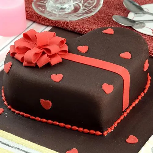 Luscious Ribbon Design Chocolate Fondant Truffle Cake