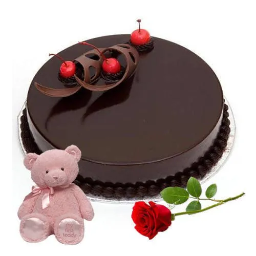 Marvelous Eggless Chocolate Cake with Rose N Teddy