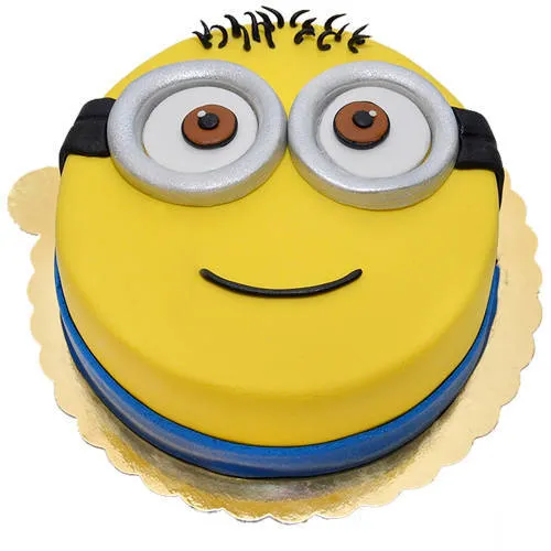 Awesome Minions Fondent Cake