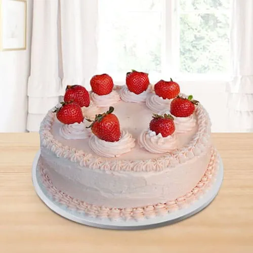 Enticing Strawberry Cake
