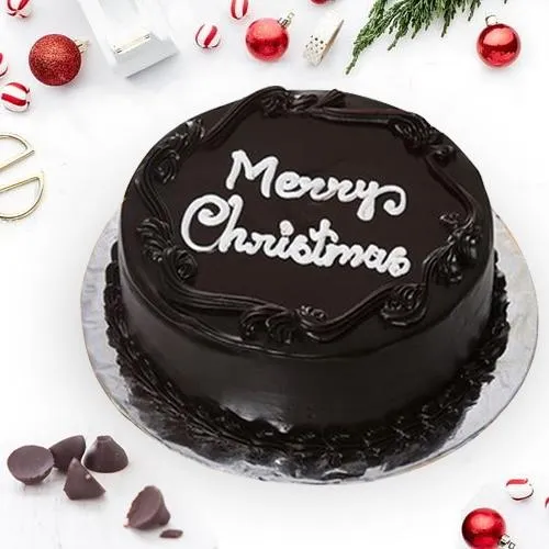 Classic Treat of Chocolate Coated Cake for X Mas