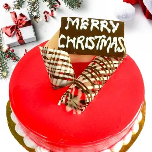 Mouth Watering X mas Cake in Strawberry Flavor