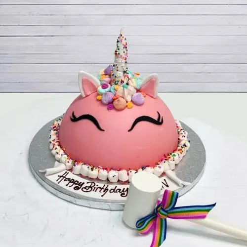 Exclusive Unicorn Design Piñata Cake with Hammer