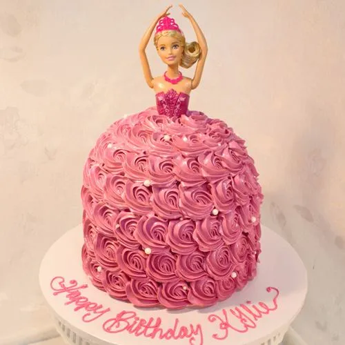 Lip Smacking Barbie Special Cake