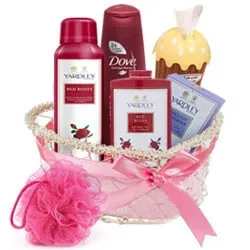 Exclusive Skin Care Gift Hamper