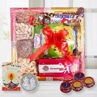 Flavorful Gourmet Gift Tray with Silver Coin N Cards