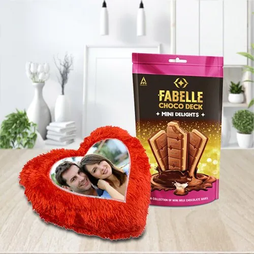 Marvelous ITC Fabelle Mini Delight Chocolate with Personalized Cushion