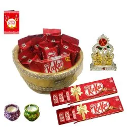 Special Kitkat Chocolates N Festive Decor Hamper