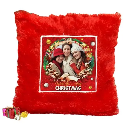 Marvelous Personalized Gift of Cushion for Christmas