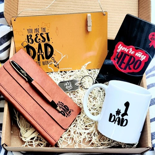 Marvelous Gift Hamper for Workaholic Dad