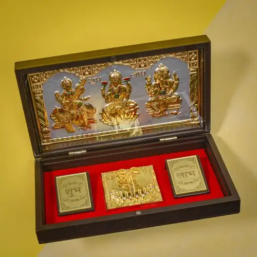 Illuminating Diwali Laxmi Ganesh Gift Box