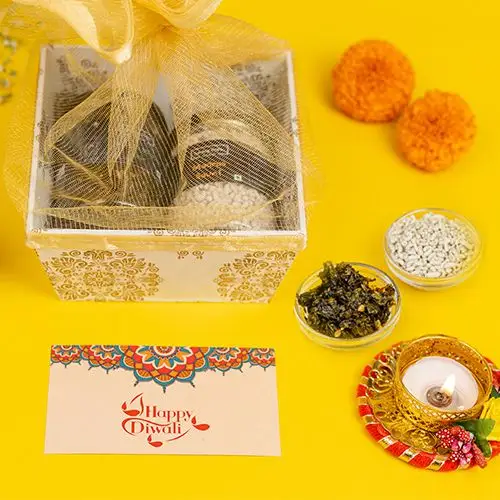Diwali Gift Pack With Mukhwas  N  Candle Holder
