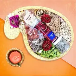 Exquisite Gourmet Diwali Gift Tray