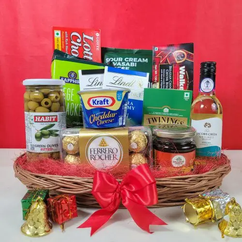 Delightful Christmas Temptations Gift Hamper