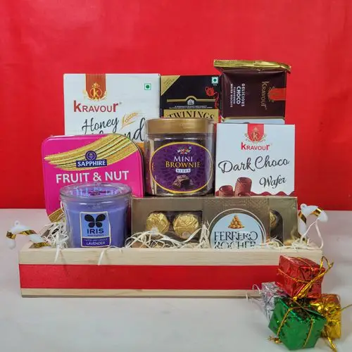 Christmas Tea Time Delights Basket