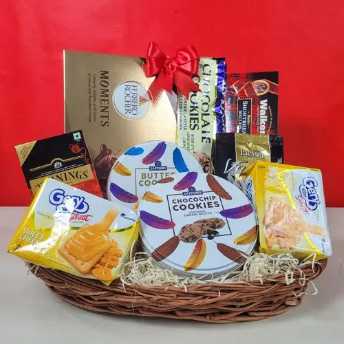 Decadent Christmas Delicacies Gift Hamper