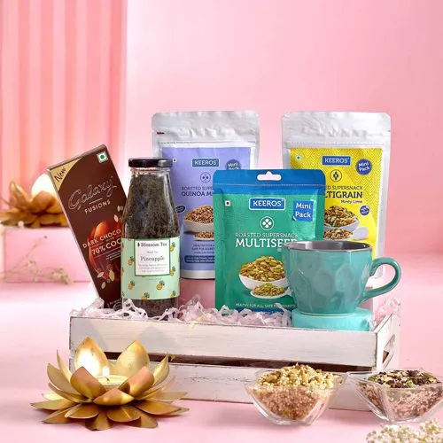 Elegant Tea  N  Treats Hamper
