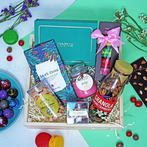 Exquisite Sweet Treats Collection