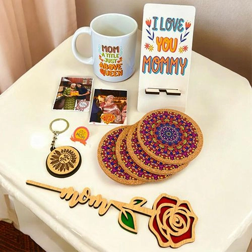 Moms Delightful Gift Hamper