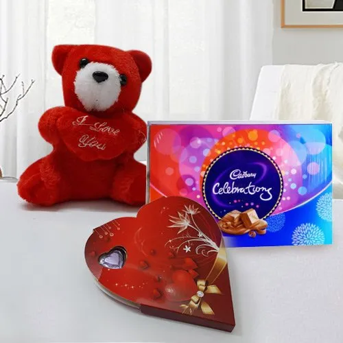 Love Hamper with Chocolates N Teddy