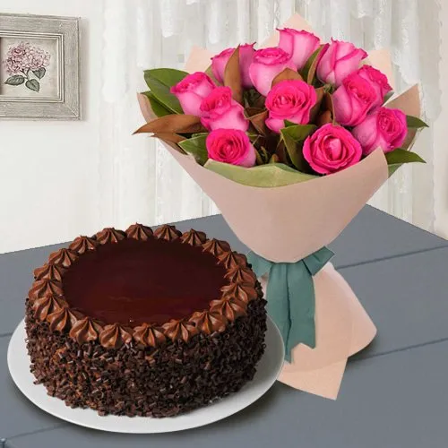 Chocolate Cake N Red Roses Bunch