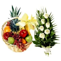 Beautiful Rose Bouquet N Fruits Basket