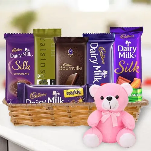 Remarkable Gift Hamper of Chocolates N Teddy