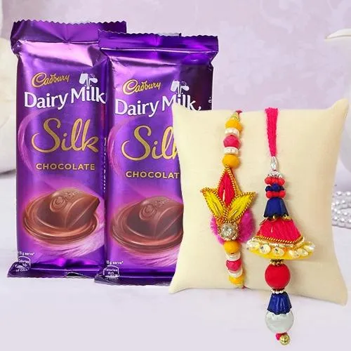 Cadburys Silk with Bhaiya Bhabhi Rakhi Set