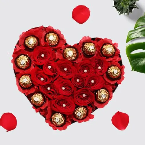 Love Shaped Arrangement of Red Roses n Ferrero Rocher