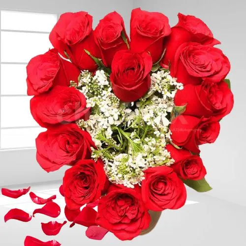 Excellent Arrangement of 18 Red Roses in Heart Shape