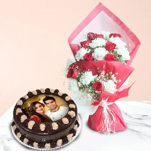 Pristine Red Roses n White Carnation Bouquet with Photo Cake