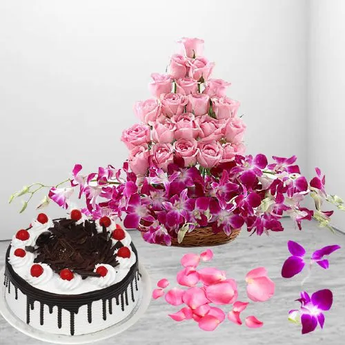 Splendid Black Forest Cake with Mixed Flowers in Basket for Valentine