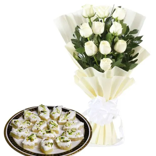 Sober Look Bouquet of White Roses with Sandesh