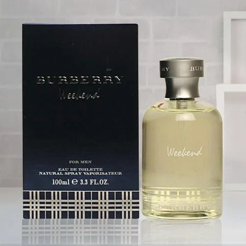 Appealing BURBERRY Weekend Eau de Toilette