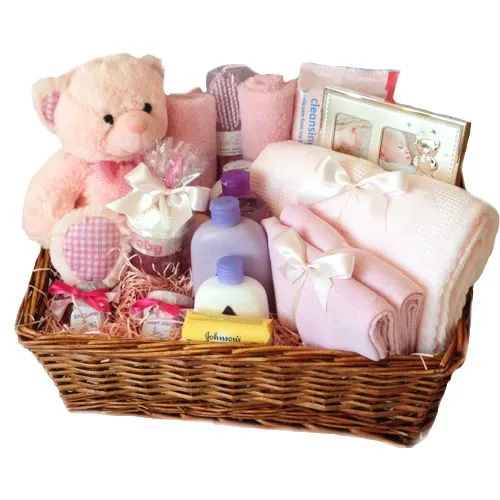 Stylish Baby Care Hamper from Johnson with Clothing Set