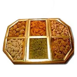 Mixed Dry Fruits 1 Kg.(Gross Weight) (Almond Raisin Khurmani Cashew)