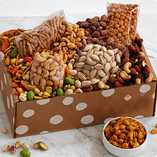 Amazing Gift Box of Dried Fruits n Gourmet